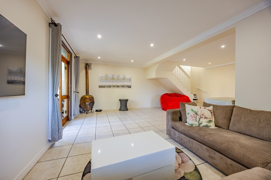 4 Bedroom Property for Sale in Royal Ascot Western Cape